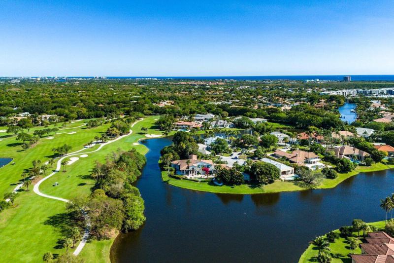  Single Family Homes Photo 25:  Palm Beach Gardens,  FL 33410
