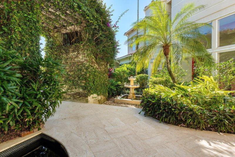  Single Family Homes Photo 27:  Palm Beach Gardens,  FL 33410