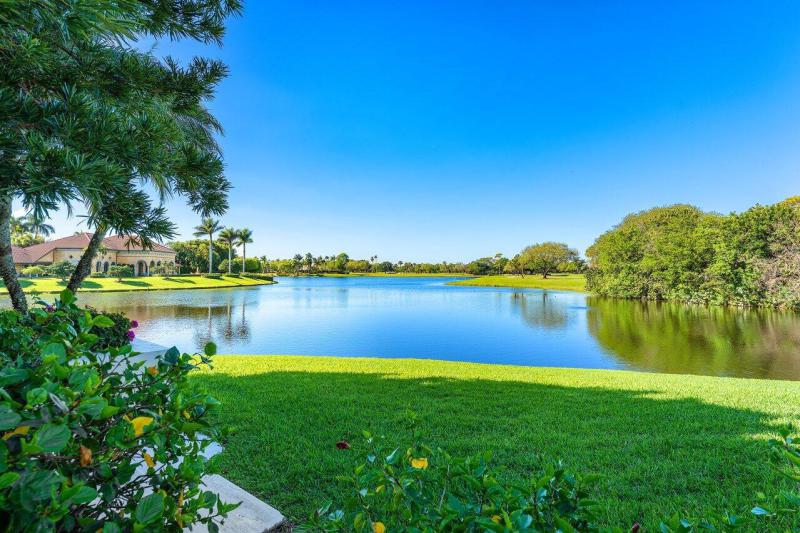  Single Family Homes Photo 4:  Palm Beach Gardens,  FL 33410