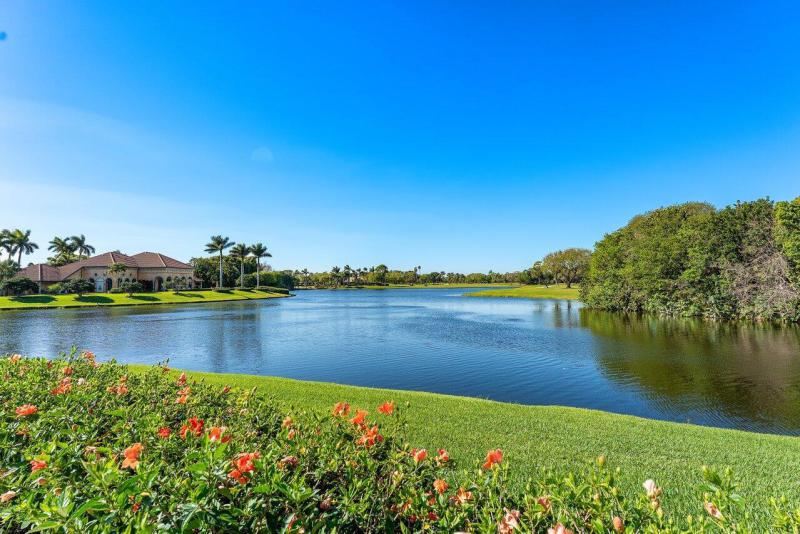  Single Family Homes Photo 5:  Palm Beach Gardens,  FL 33410
