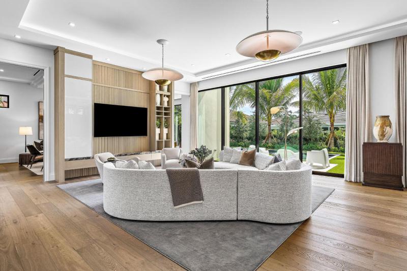  Single Family Homes Photo 11:  Boca Raton,  FL 33432