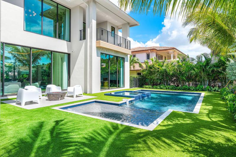 Single Family Homes Photo 22:  Boca Raton,  FL 33432