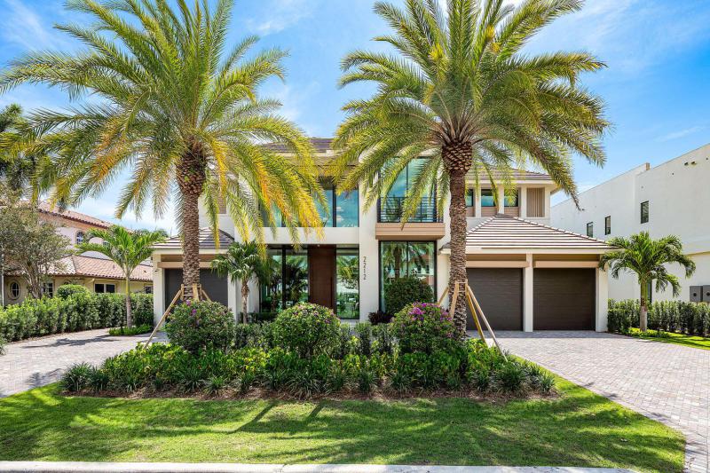  Single Family Homes Photo 3:  Boca Raton,  FL 33432