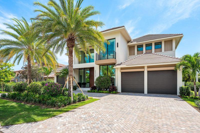  Single Family Homes Photo 4:  Boca Raton,  FL 33432
