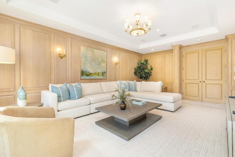  Single Family Homes Photo 30:  Palm Beach,  FL 33480