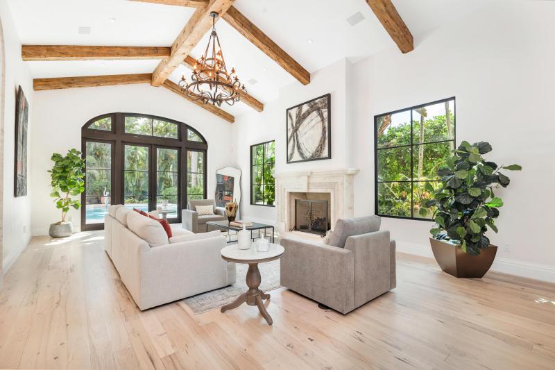  Single Family Homes Photo 5:  Palm Beach,  FL 33480