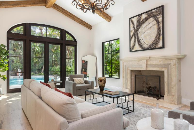  Single Family Homes Photo 7:  Palm Beach,  FL 33480