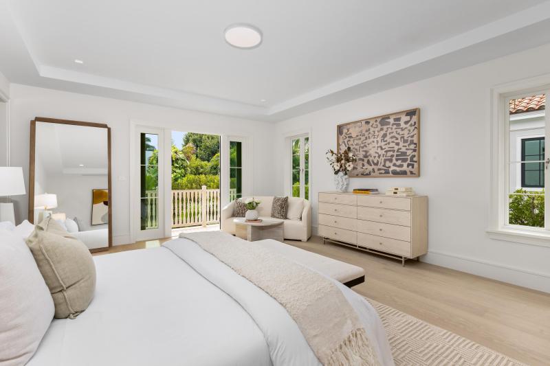  Single Family Homes Photo 17:  Palm Beach,  FL 33480