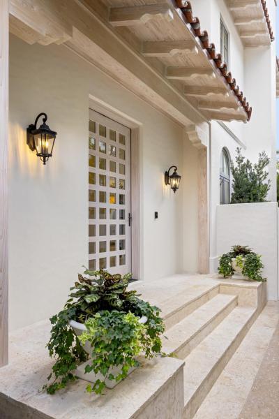  Single Family Homes Photo 3:  Palm Beach,  FL 33480