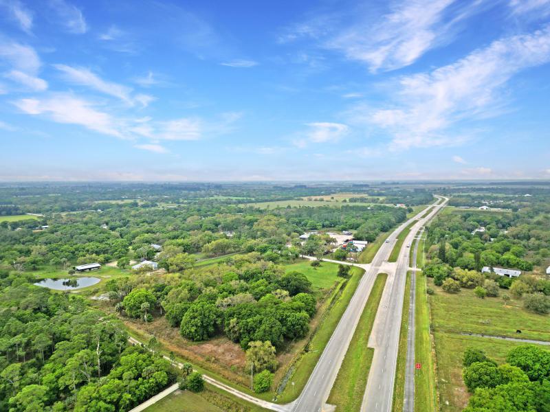  Commercial & Industrial Land Images 