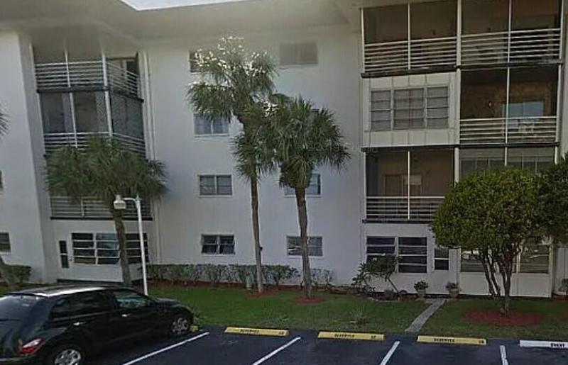  Condo & Townhome Photos