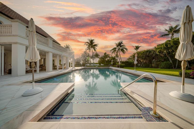  Single Family Homes Photo 101:  Manalapan,  FL 33462