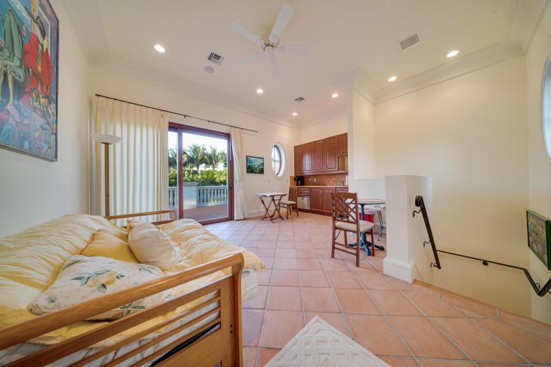  Single Family Homes Photo 107:  Manalapan,  FL 33462