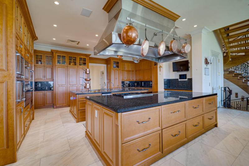  Single Family Homes Photo 27:  Manalapan,  FL 33462