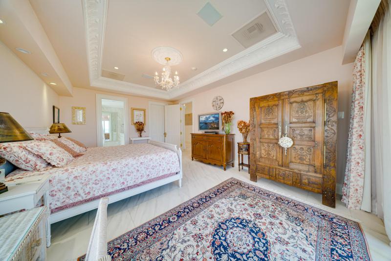  Single Family Homes Photo 56:  Manalapan,  FL 33462