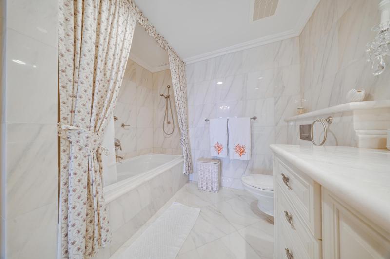  Single Family Homes Photo 67:  Manalapan,  FL 33462