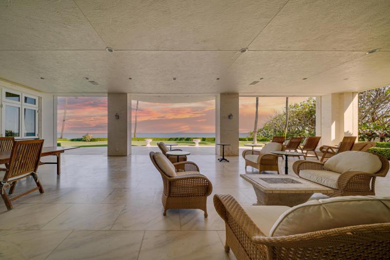  Single Family Homes Photo 8:  Manalapan,  FL 33462