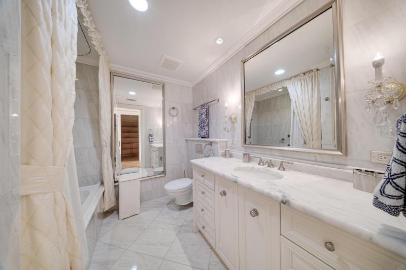  Single Family Homes Photo 82:  Manalapan,  FL 33462