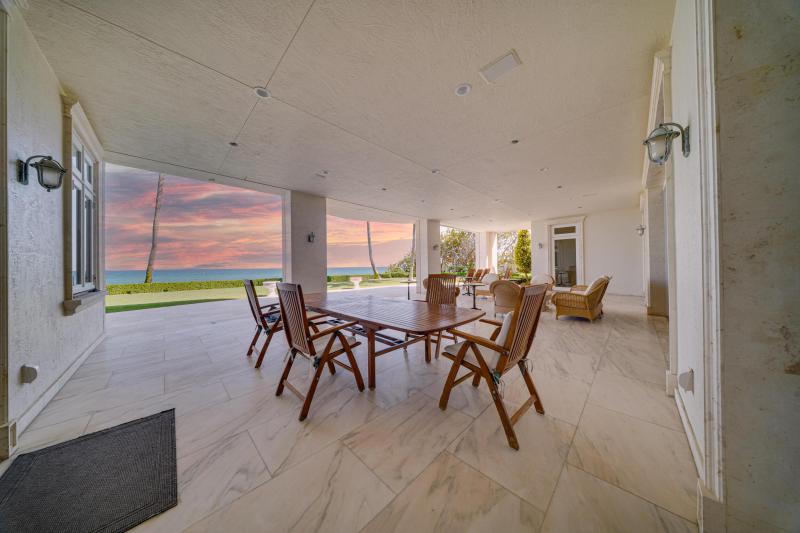  Single Family Homes Photo 9:  Manalapan,  FL 33462