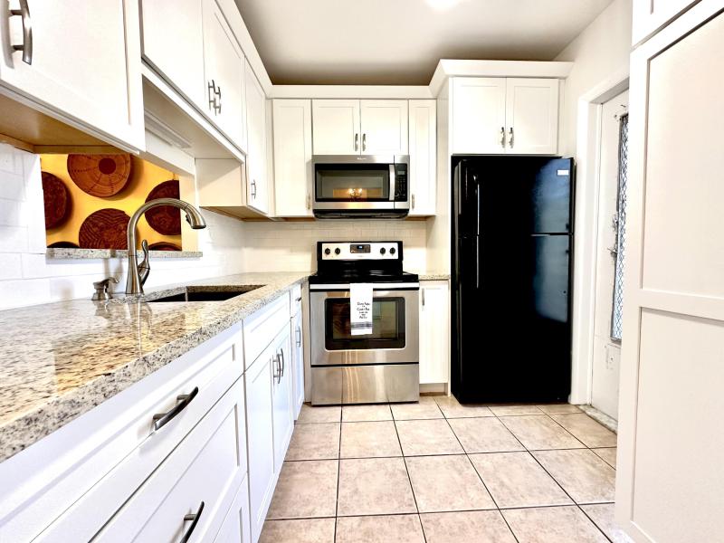  Condo & Townhome Photos