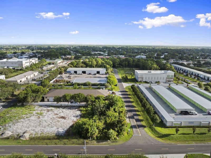  Commercial & Industrial Land Images 