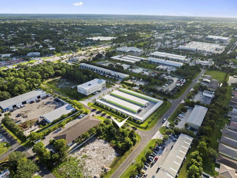  Commercial & Industrial Land Images 