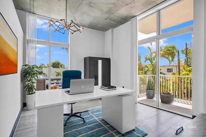  Condo & Townhome Photos