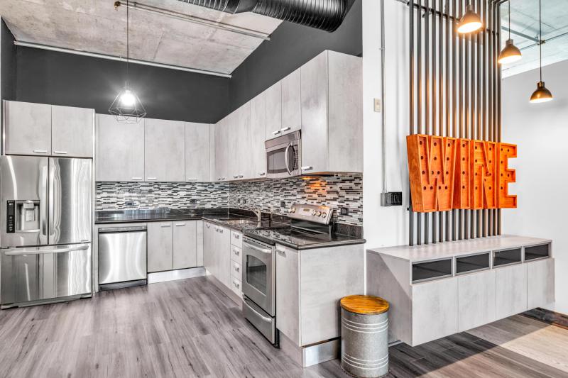  Condo & Townhome Photos