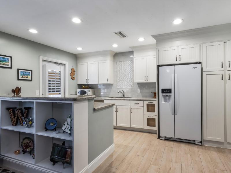  Condo & Townhome Photos