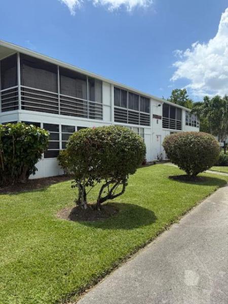  Condo & Townhome Photos