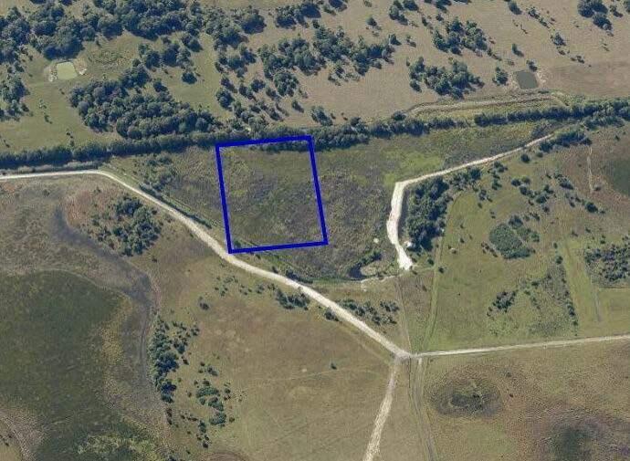  Commercial & Industrial Land Images 