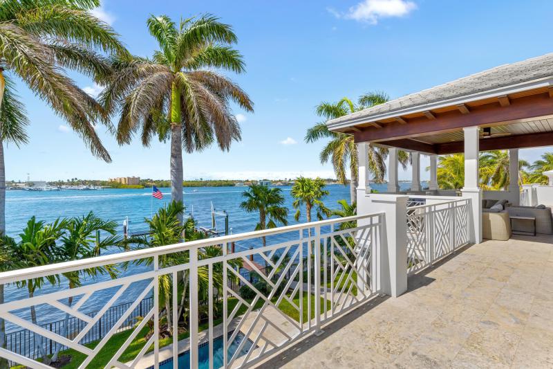  Single Family Homes Photo 13:  Manalapan,  FL 33462