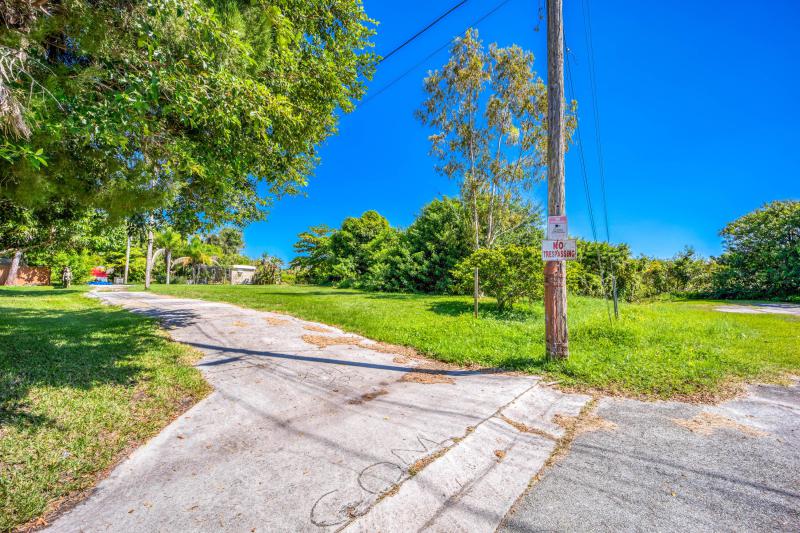 Duplex, Triplex and Fourplex Images