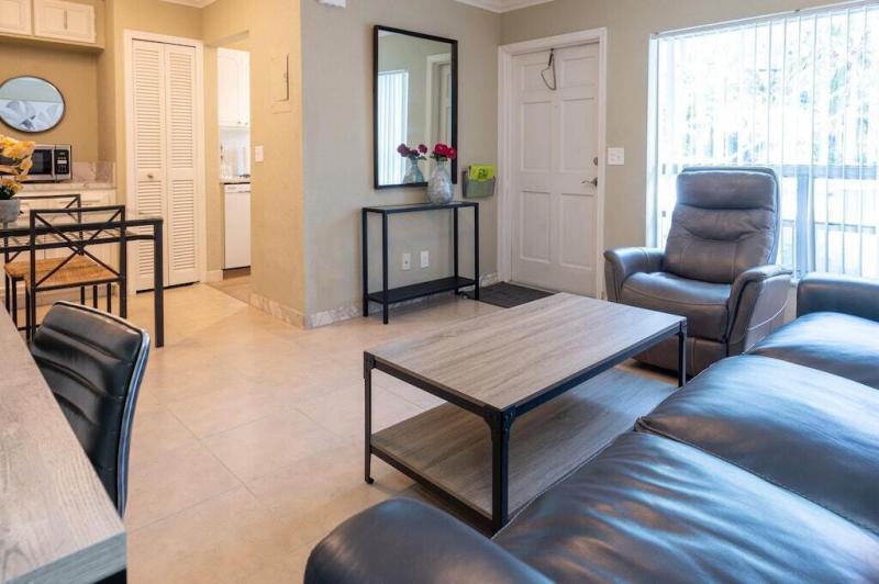 Duplex, Triplex and Fourplex Images
