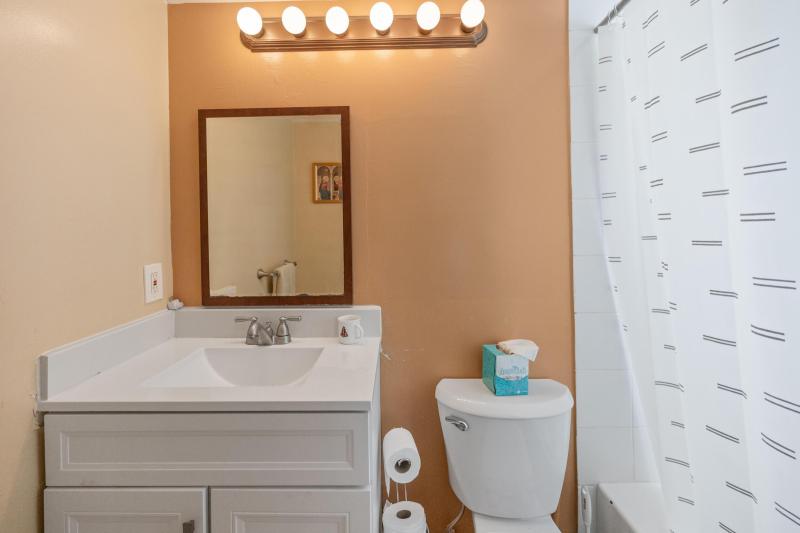  Condo & Townhome Photos