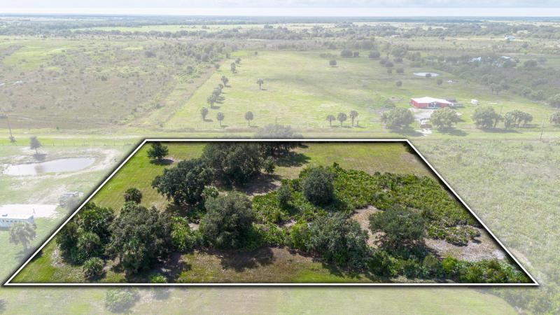  Commercial & Industrial Land Images 