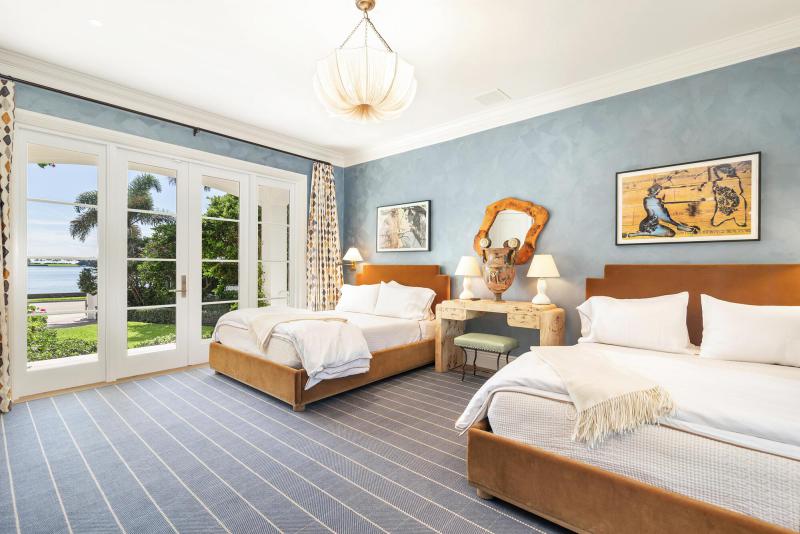  Single Family Homes Photo 23:  West Palm Beach,  FL 33405