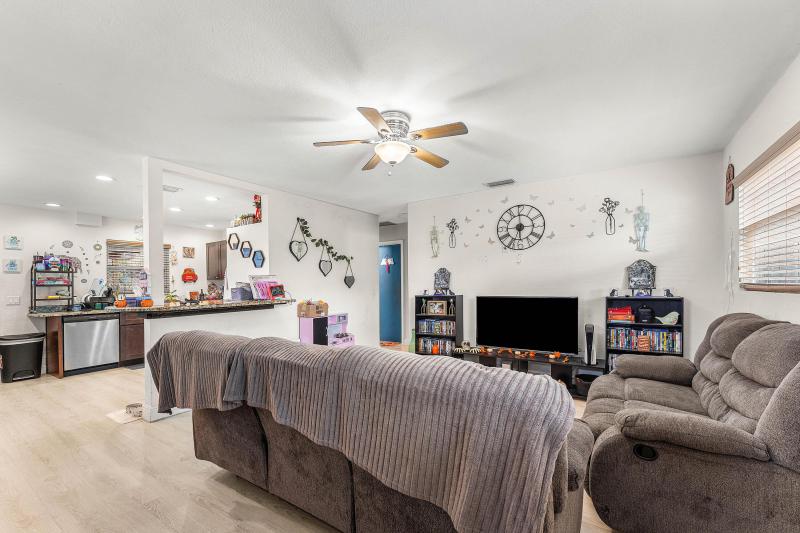 Duplex, Triplex and Fourplex Images