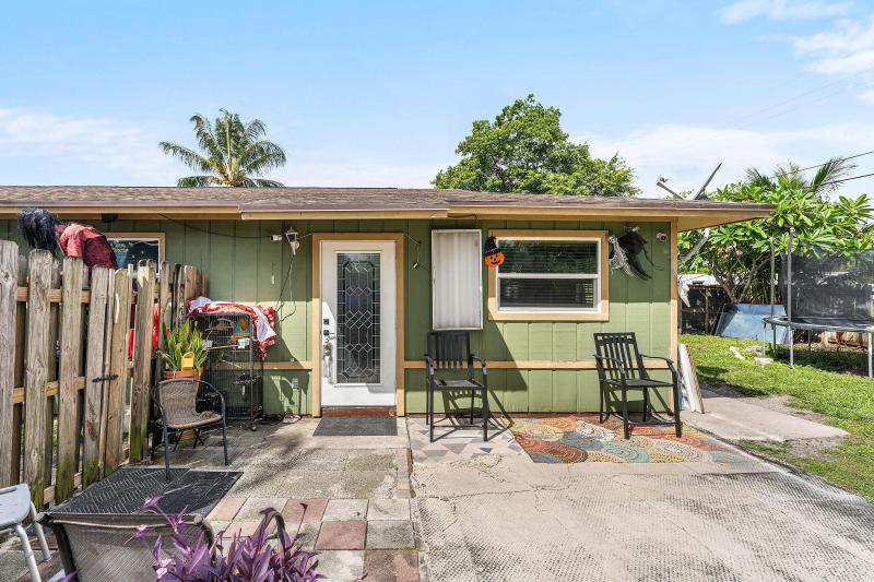 Duplex, Triplex and Fourplex Images