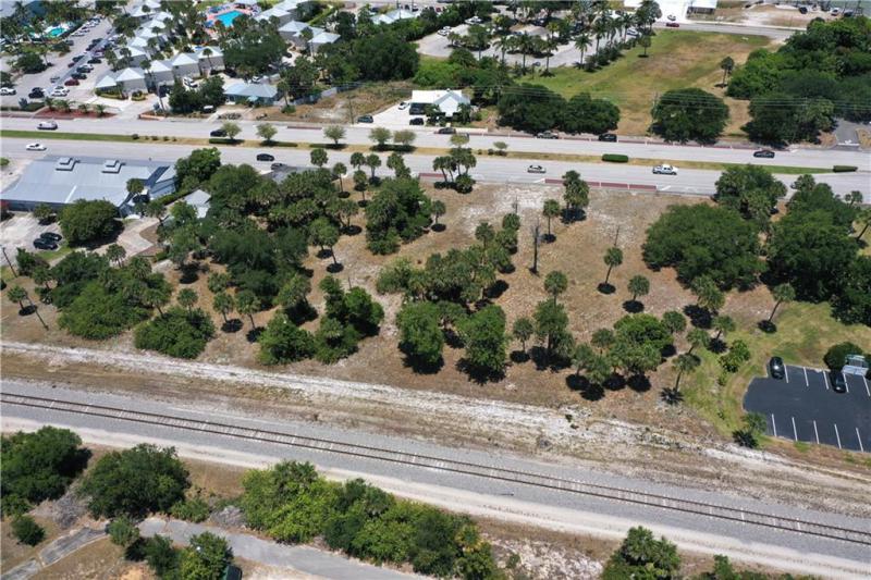  Commercial & Industrial Land Images 