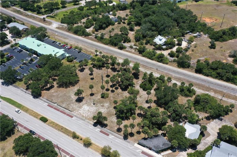  Commercial & Industrial Land Images 