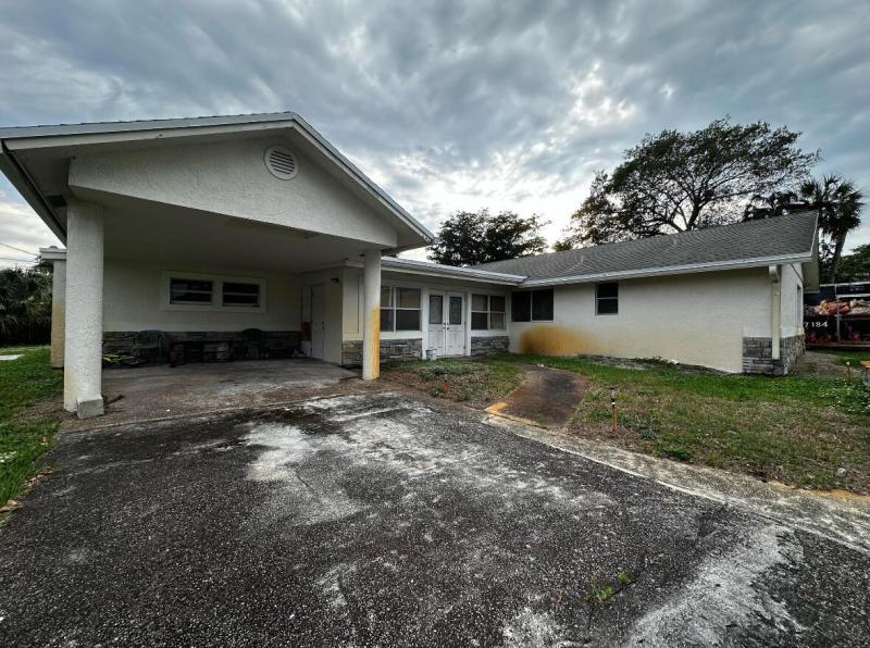  Single Family Homes Photo 7:  Pompano Beach,  FL 33069