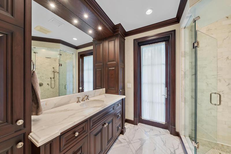  Single Family Homes Photo 20:  Palm Beach,  FL 33480