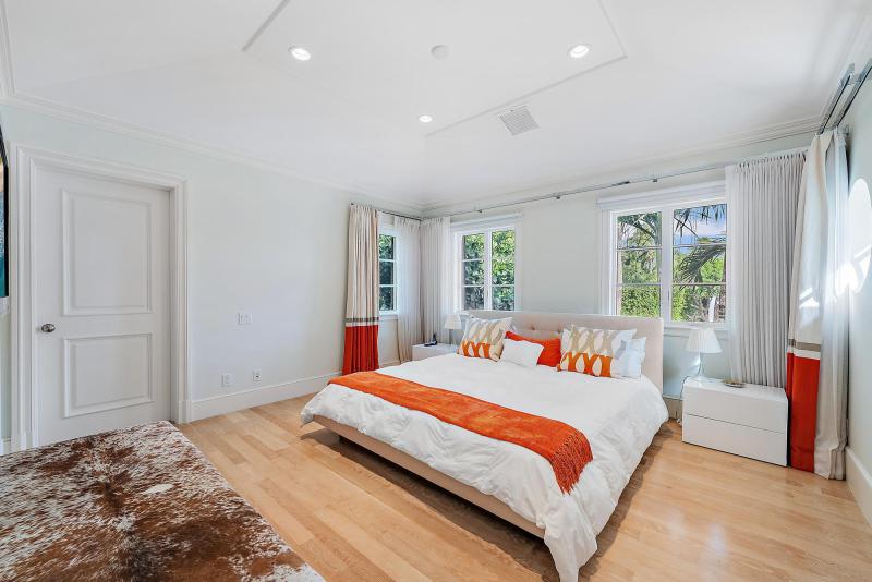  Single Family Homes Photo 30:  Palm Beach,  FL 33480