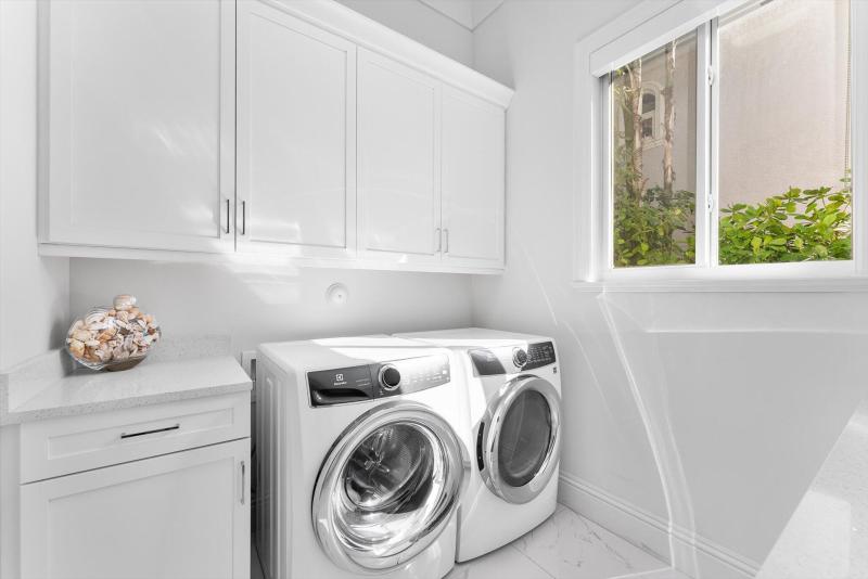  Single Family Homes Photo 17:  Boca Raton,  FL 33487