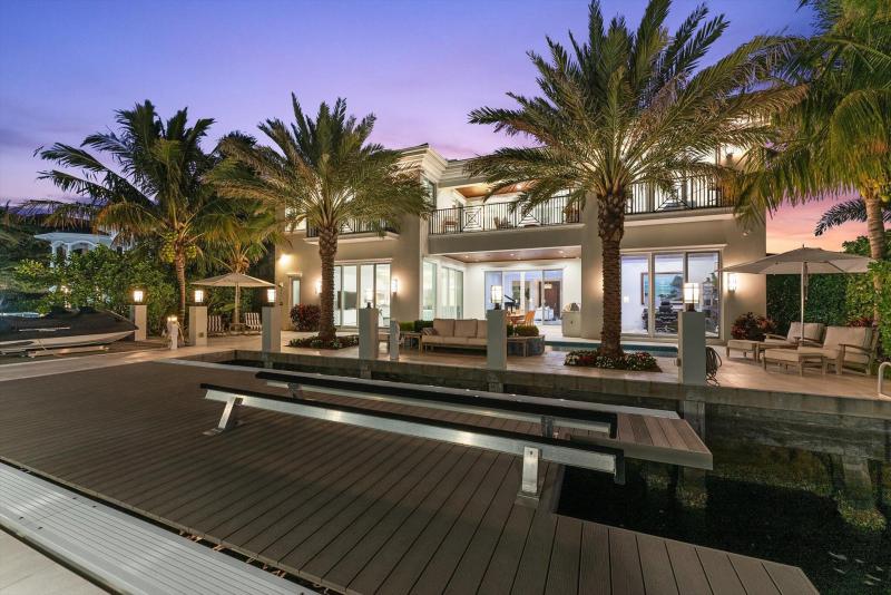  Single Family Homes Photo 2:  Boca Raton,  FL 33487