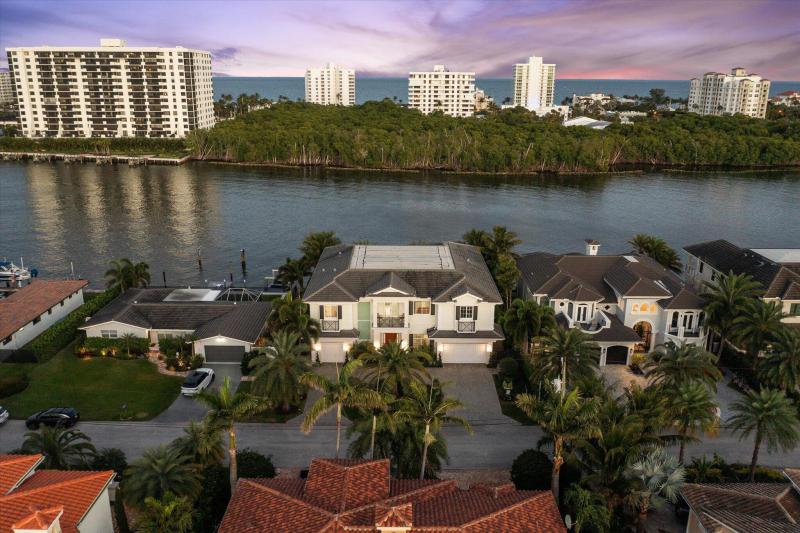  Single Family Homes Photo 3:  Boca Raton,  FL 33487
