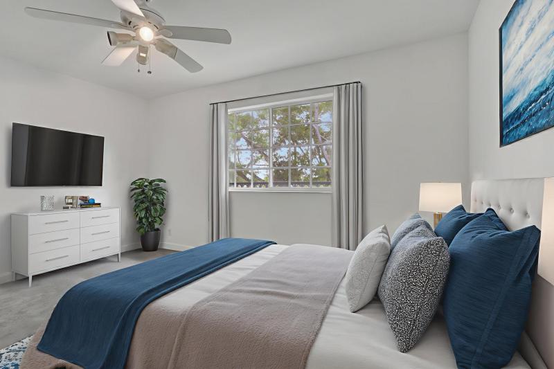  Condo & Townhome Photos