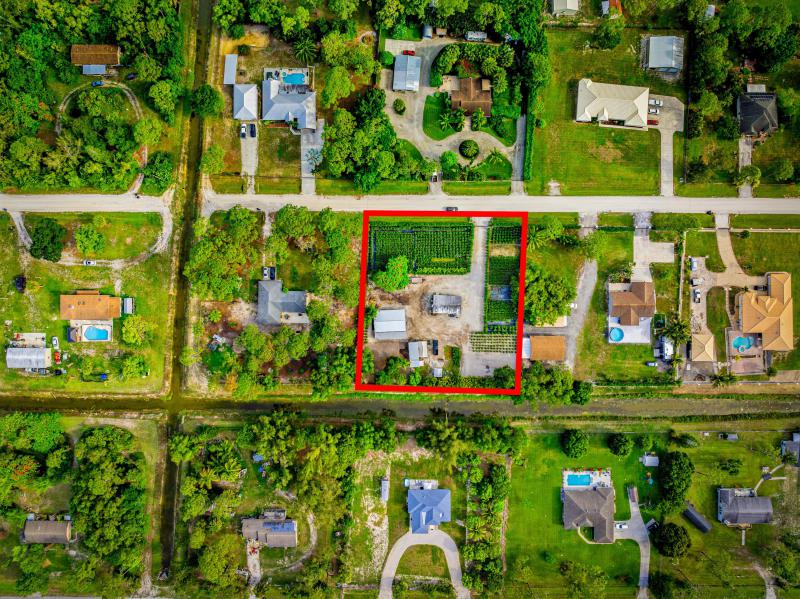  Commercial & Industrial Land Images 