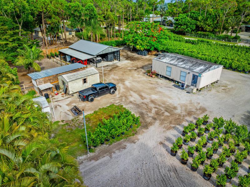  Commercial & Industrial Land Images 